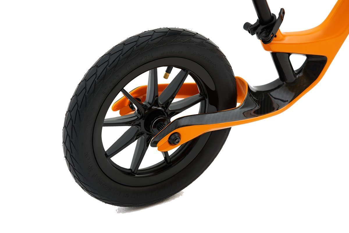 The McLaren Carbon Fiber Balance Bike - Emmbaby Canada